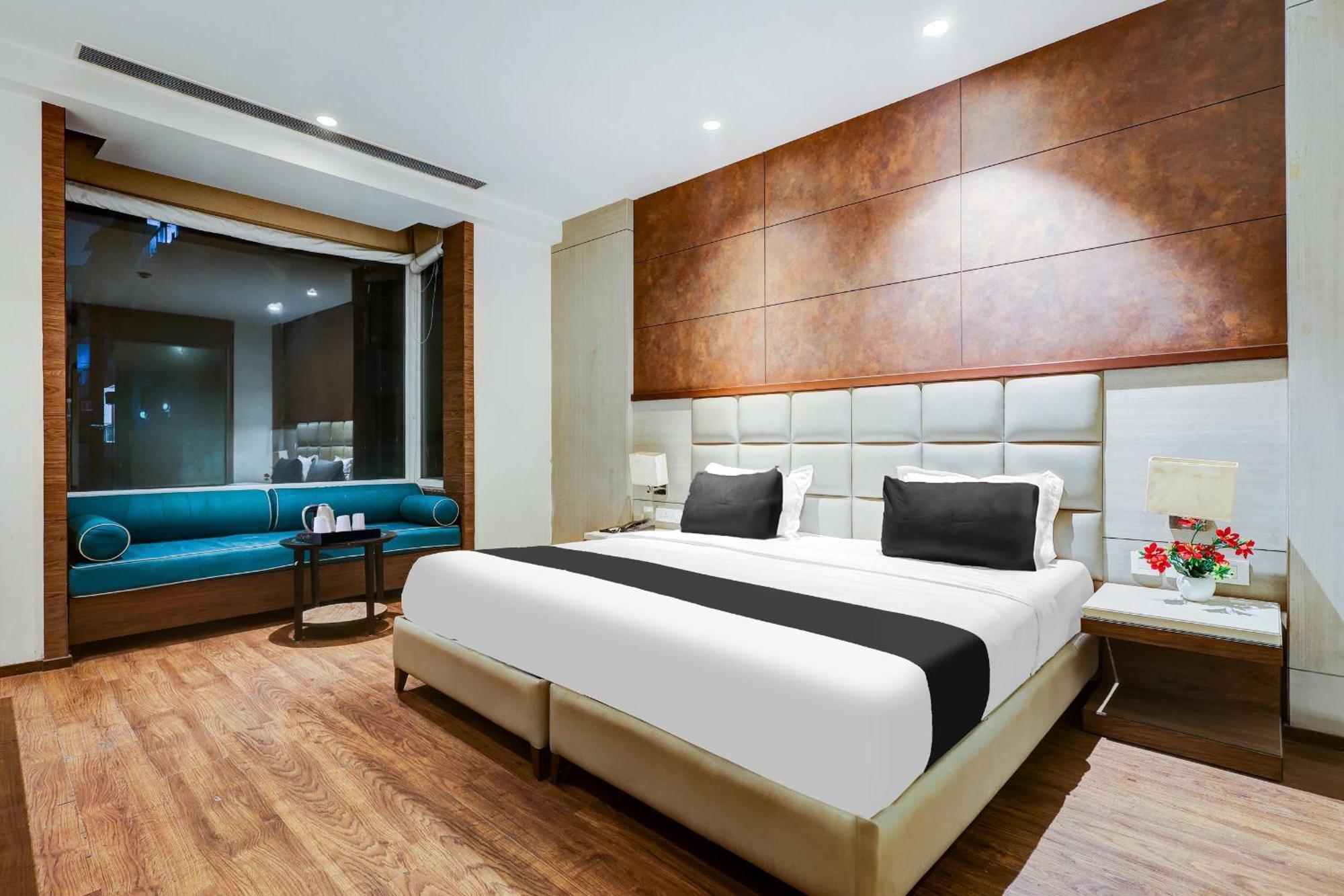 Hotel Ivy Plaza Near Igi Airport 新德里 外观 照片